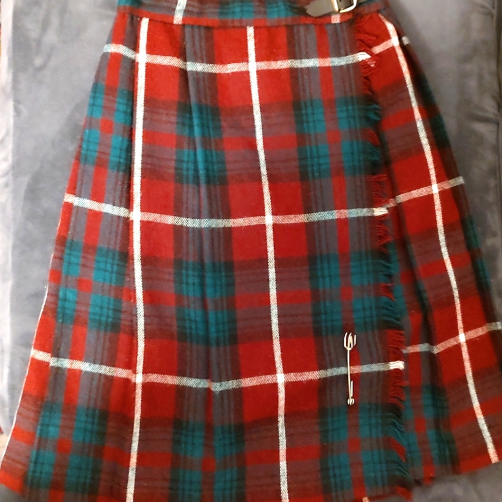 Girl's Vintage Red Plaid Scottish Skirt with Pin